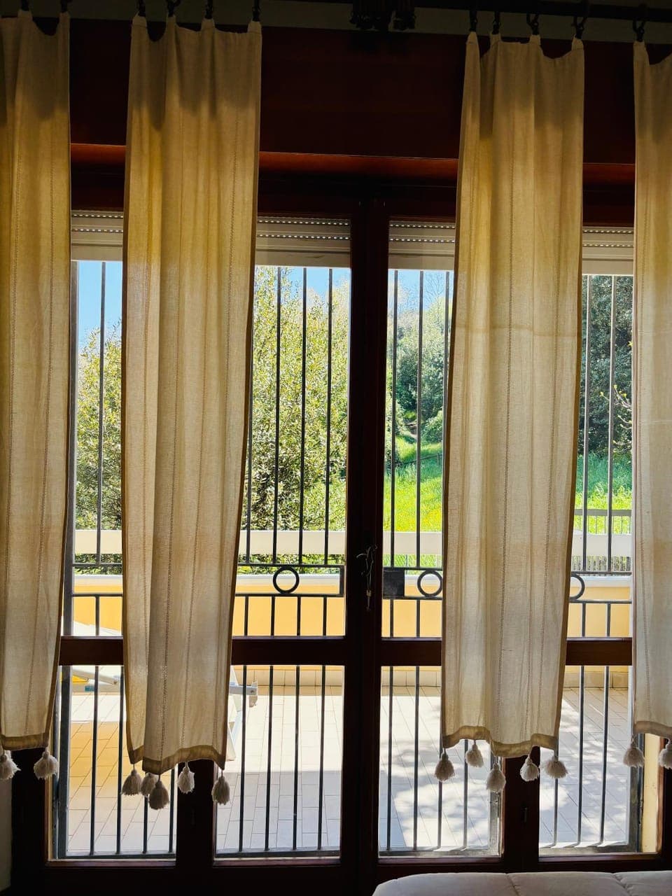 View (from property/room), Balcony/Terrace, Bedroom