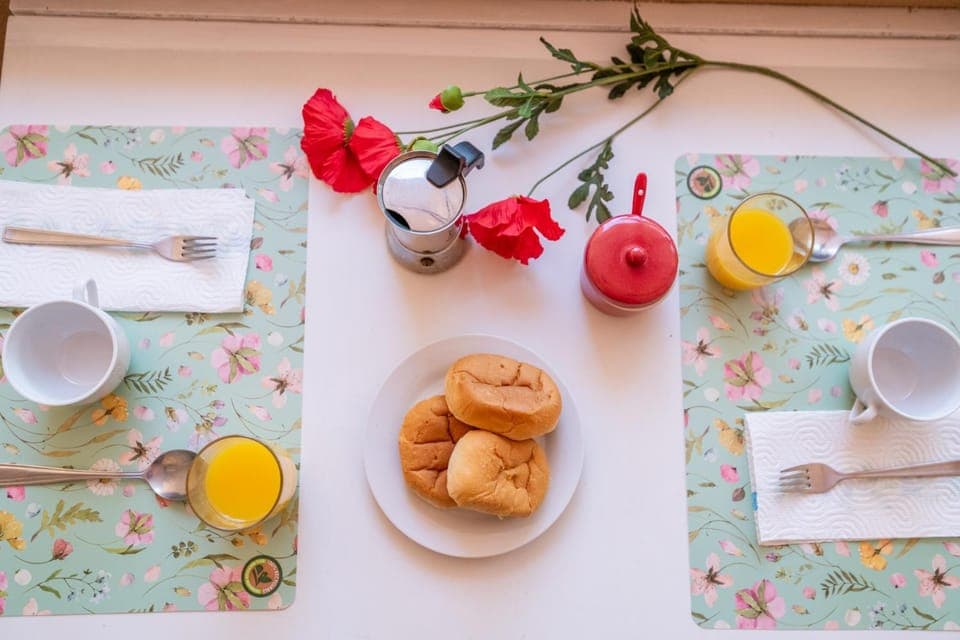 Food and drinks, Decorative detail, Food, Breakfast