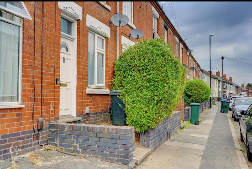 Property building, Neighbourhood, View (from property/room), Other, Street view, Parking