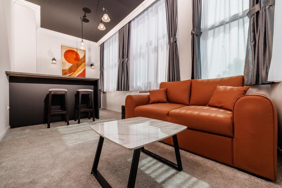 Living room, Seating area