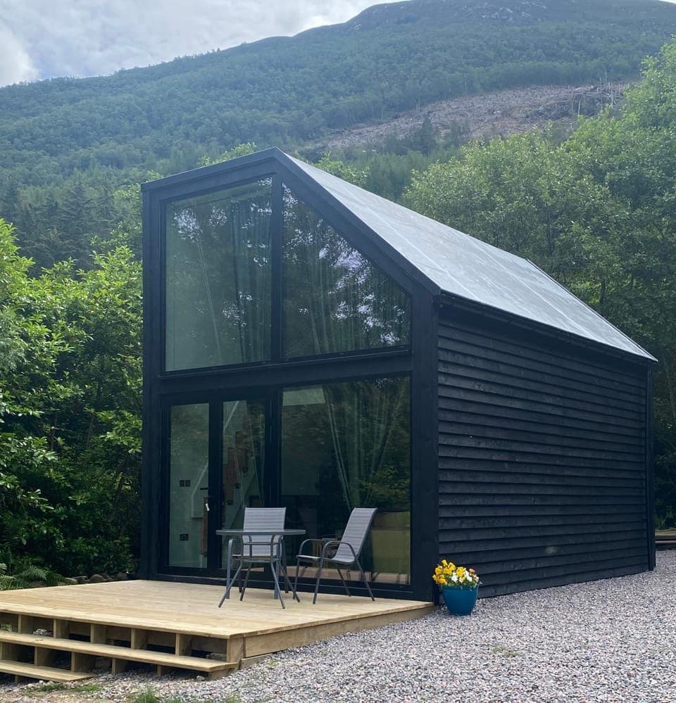 Property building, Natural landscape, Garden view, Mountain view, Sea view