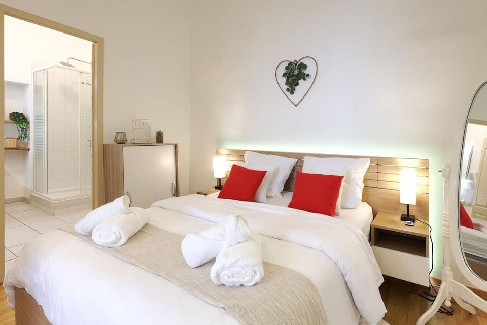 Bed, Photo of the whole room, Bedroom, towels, wardrobe