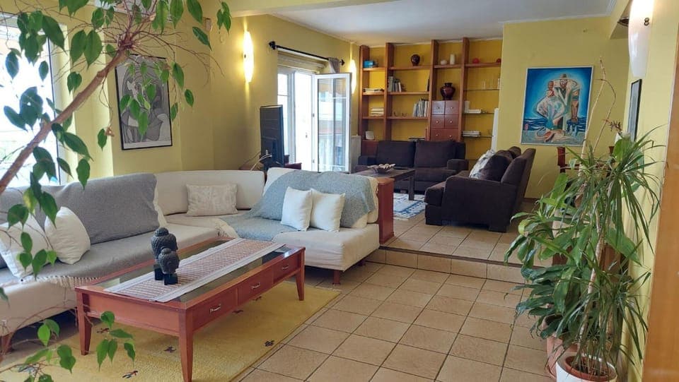 TV and multimedia, Living room, Seating area