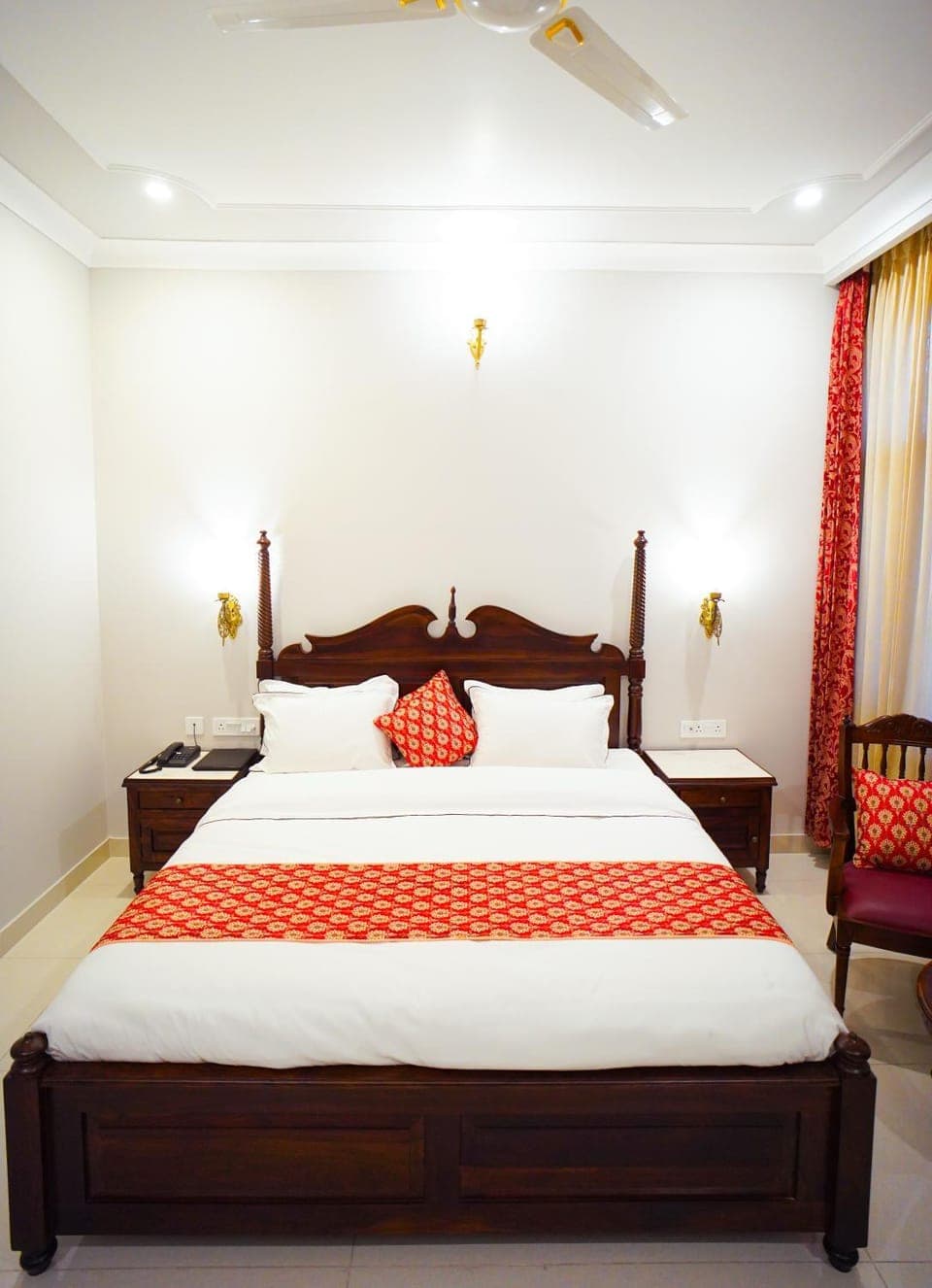 Photo of the whole room, Bedroom, fireplace