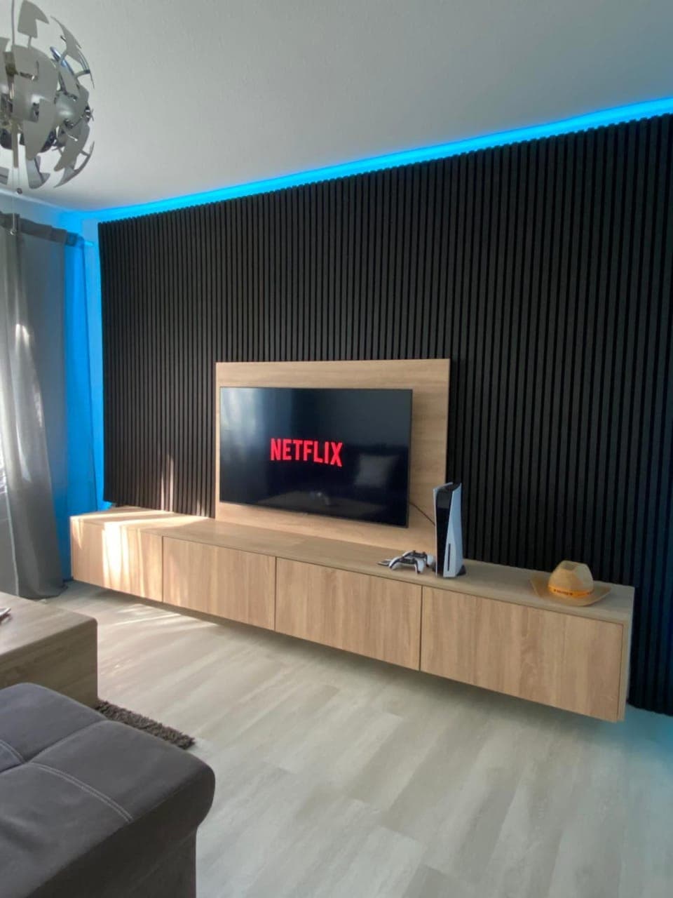 Communal lounge/ TV room, TV and multimedia, Evening entertainment