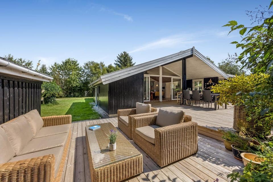 Patio, Garden, Seating area