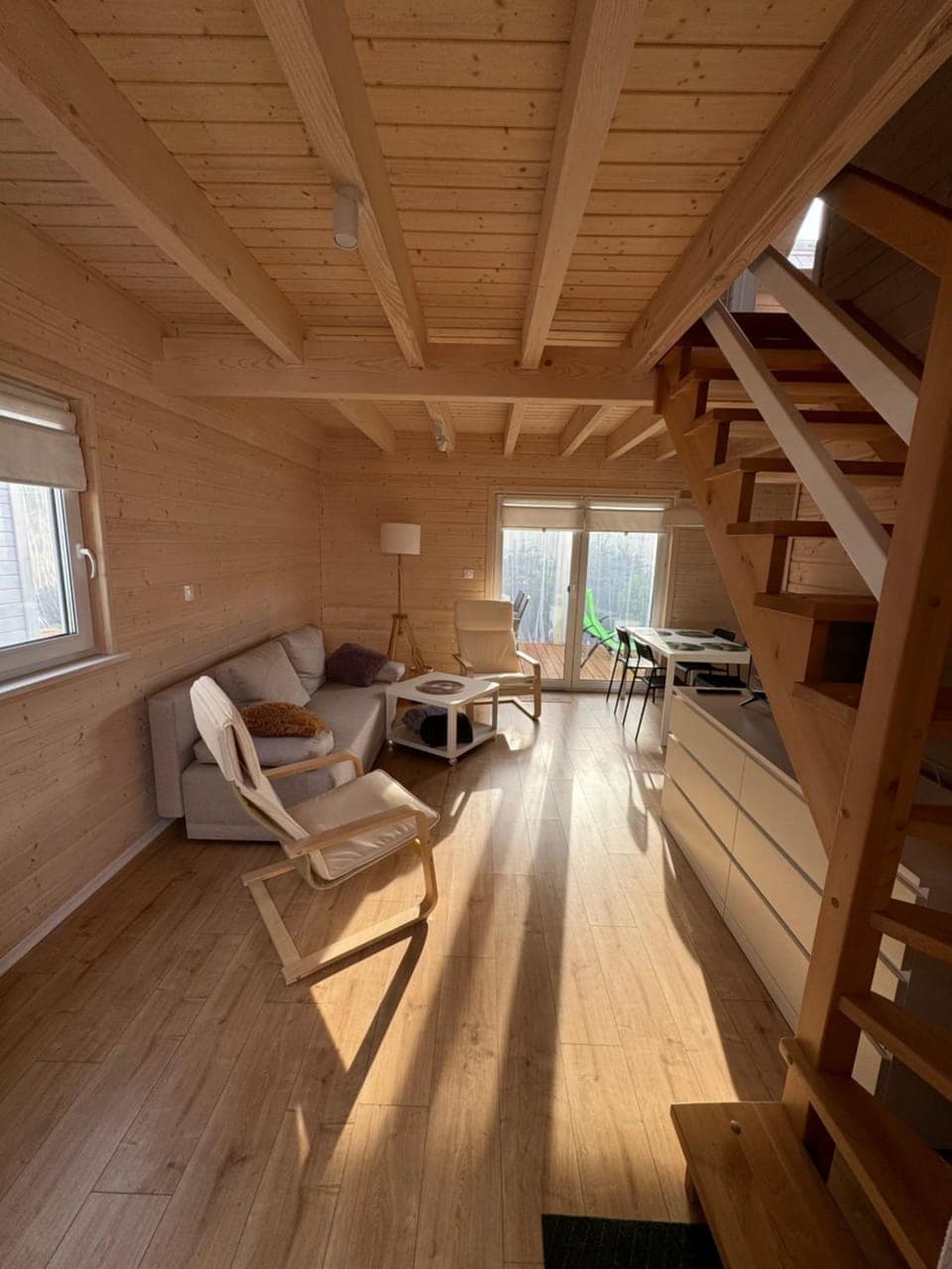 Living room, Seating area