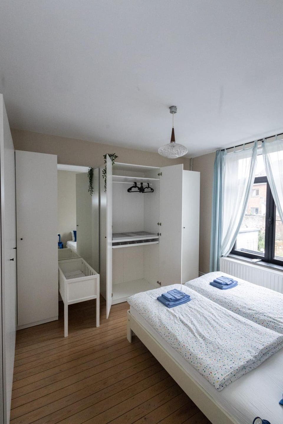 Bed, Photo of the whole room, Bedroom, towels, wardrobe