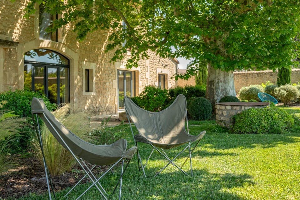 Property building, Garden, Garden view