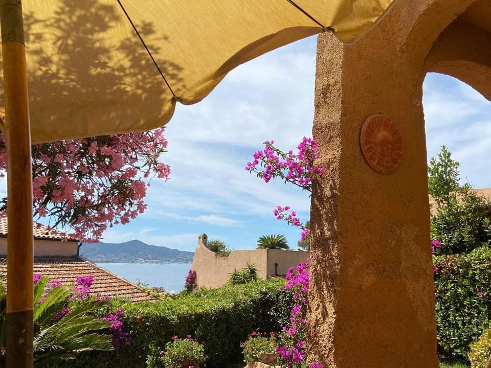 Day, Natural landscape, Garden, Garden view, Sea view