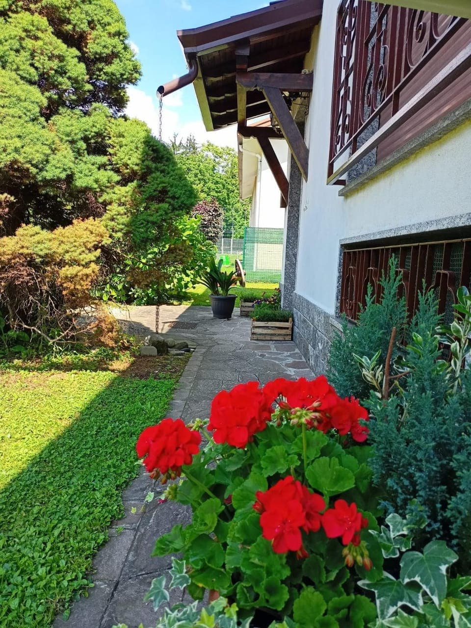 Property building, Garden view