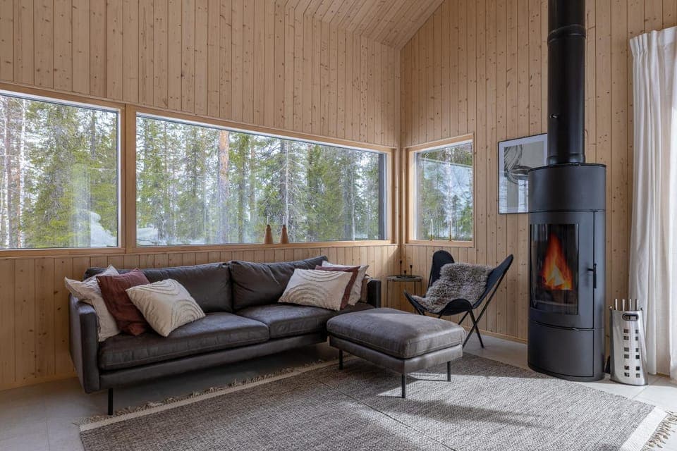 Living room, Seating area, fireplace