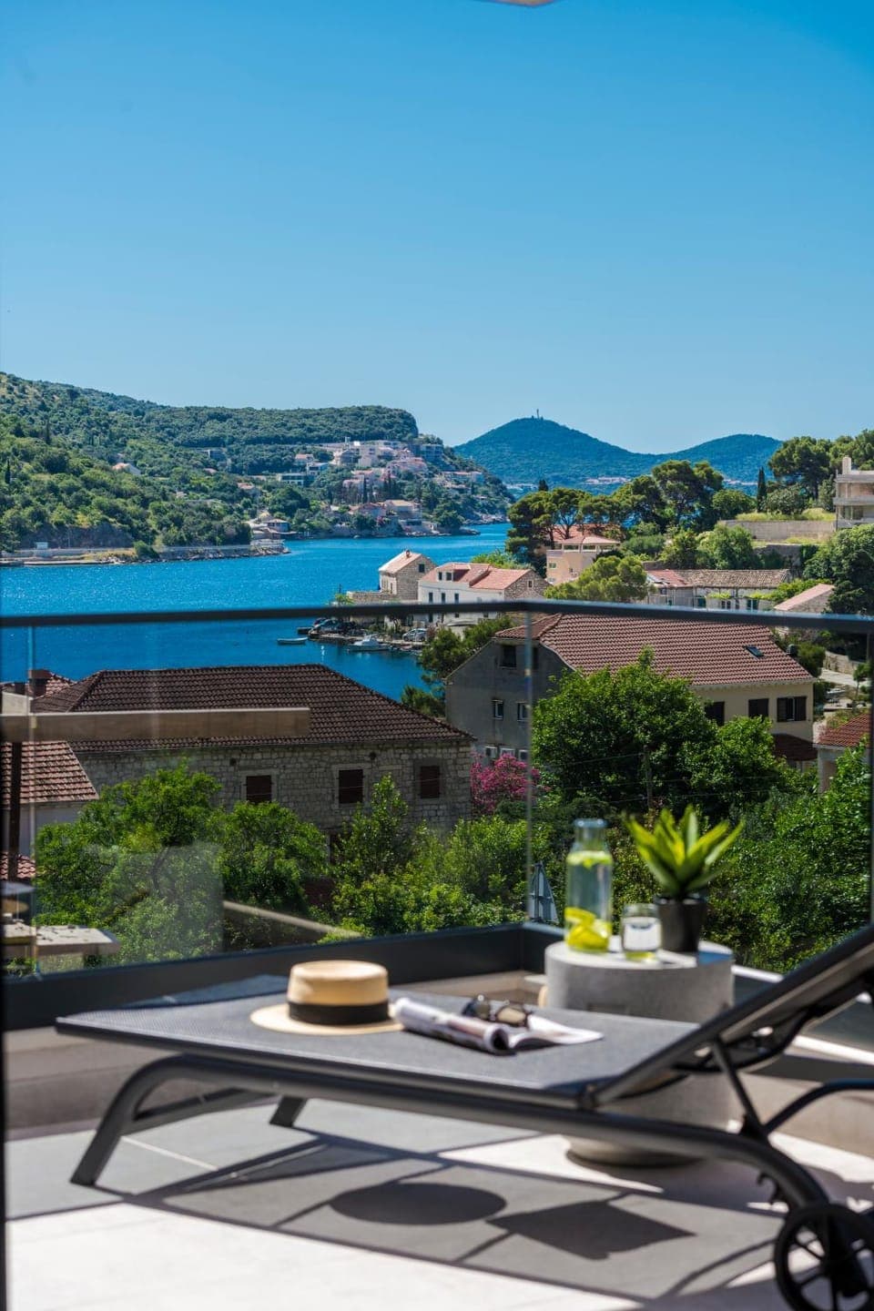 Natural landscape, View (from property/room), Balcony/Terrace, Sea view