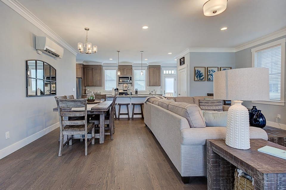 Kitchen or kitchenette, Living room, Seating area, Dining area, fireplace