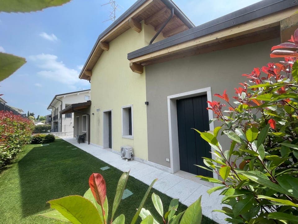 Property building, Garden, Garden view