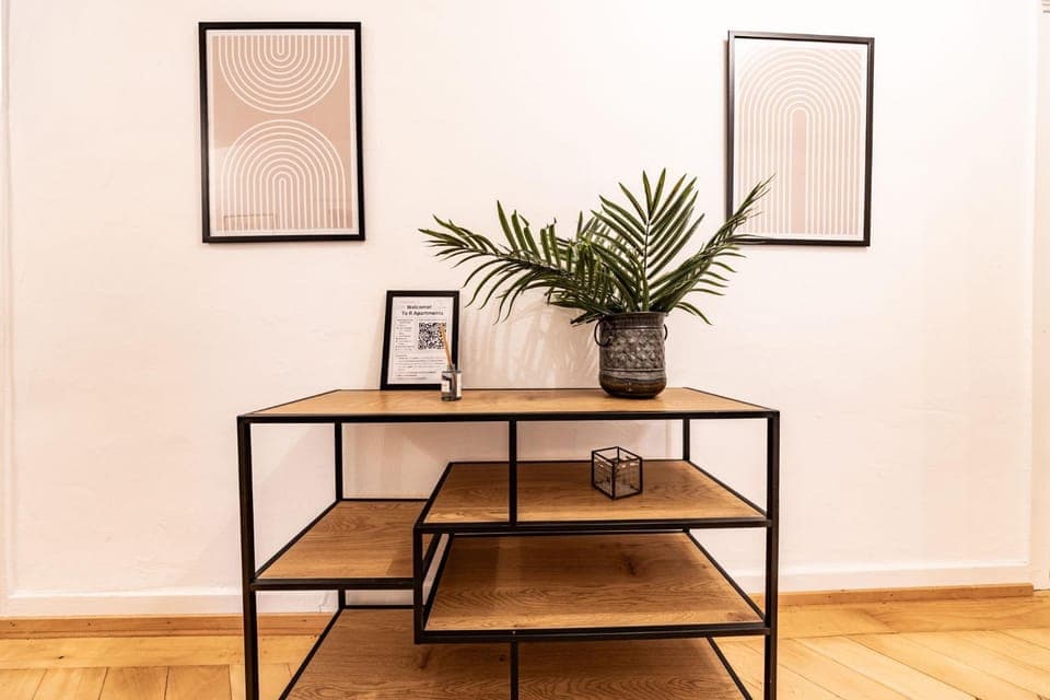 Decorative detail, Text overlay, furniture