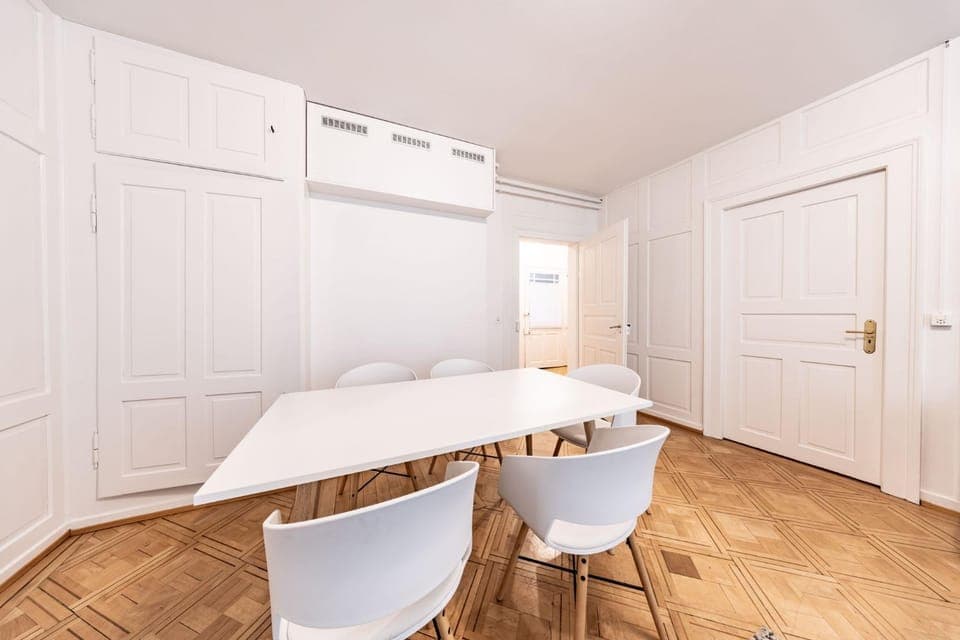 Living room, Seating area, Dining area, heating, wardrobe