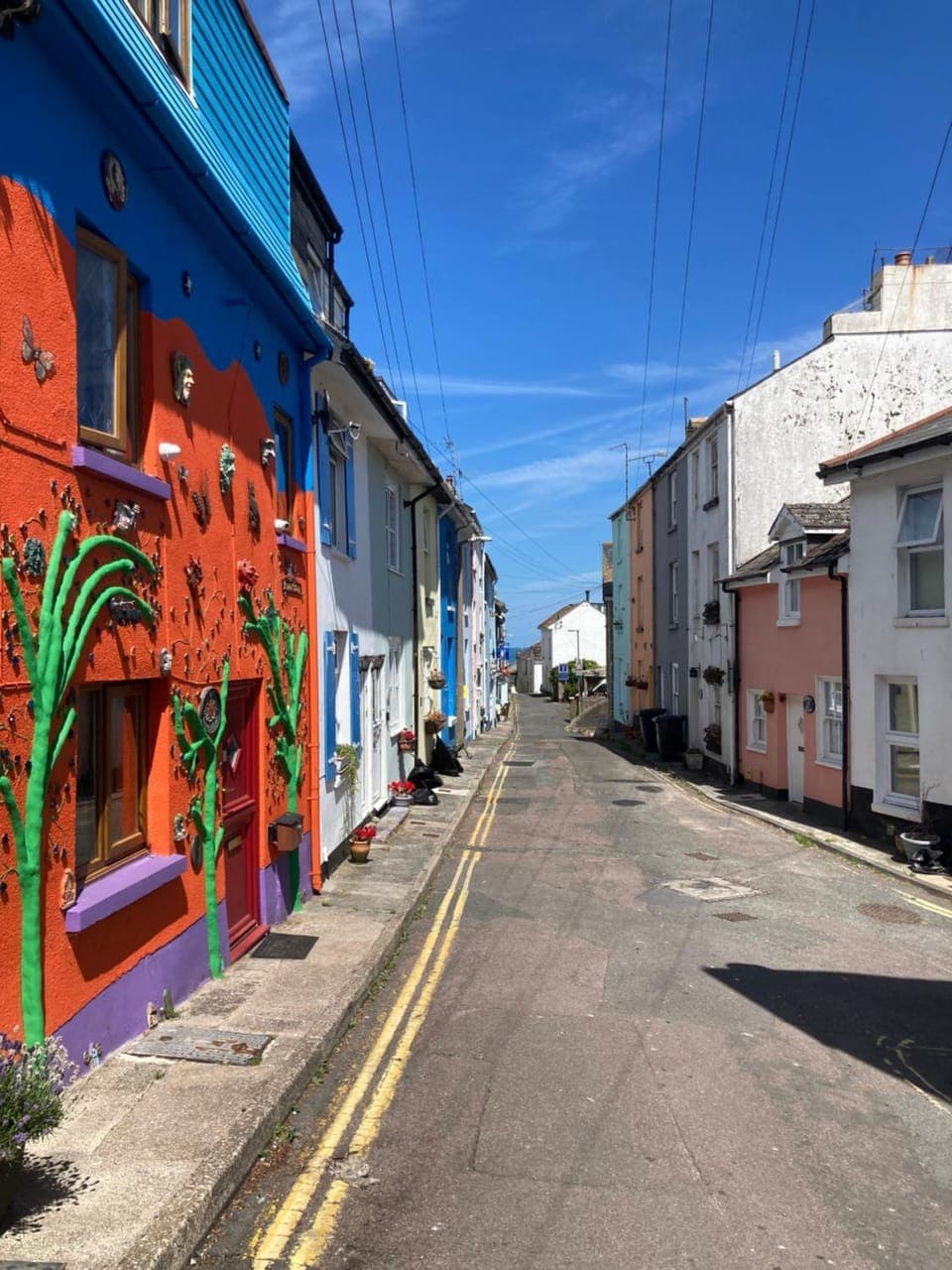 Property building, Restaurant/places to eat, Spring, Off site, Day, Neighbourhood, Natural landscape, Winter, Summer, Autumn, Street view, Location, Quiet street view, ATM