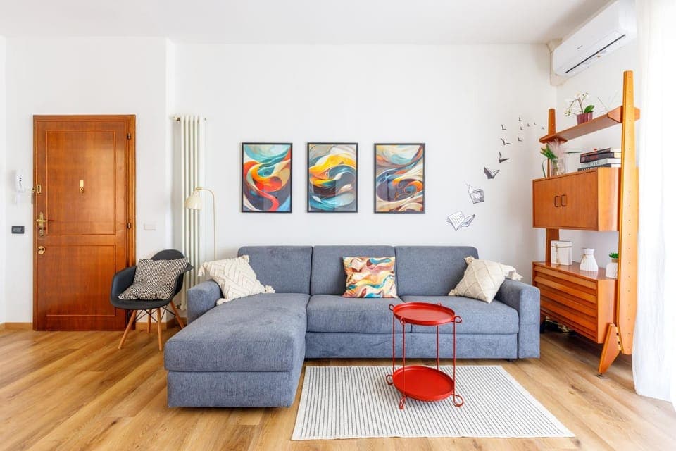 Kitchen or kitchenette, Living room, Seating area, air conditioner