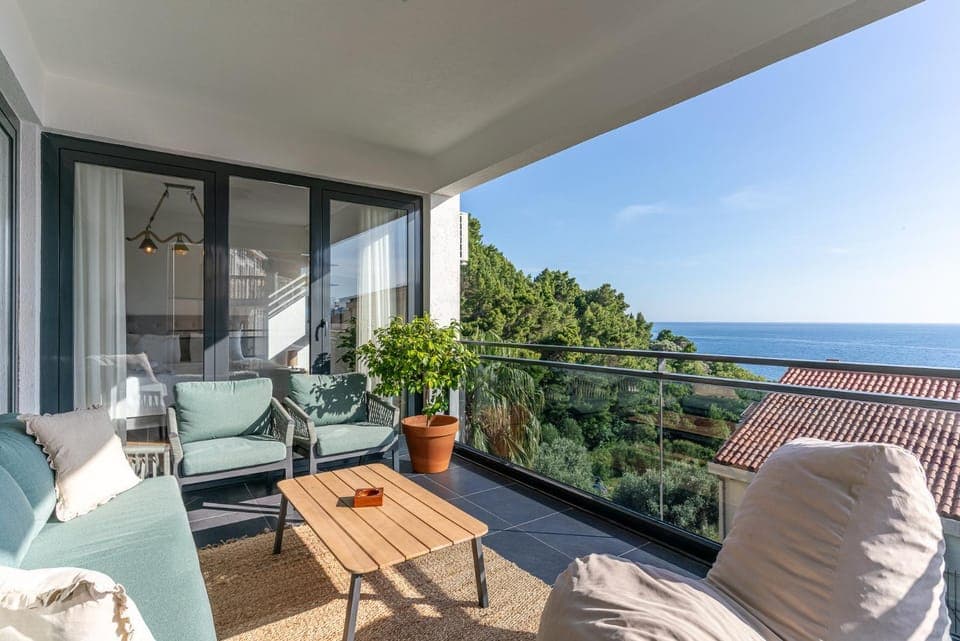 Natural landscape, View (from property/room), Balcony/Terrace, Sea view