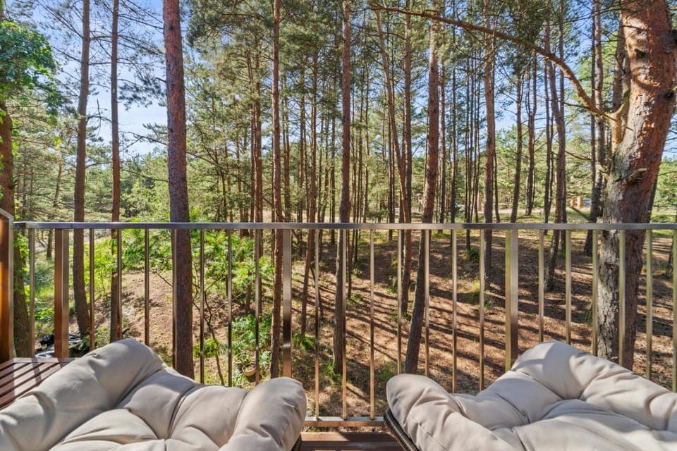 Spring, Day, Natural landscape, View (from property/room), Balcony/Terrace