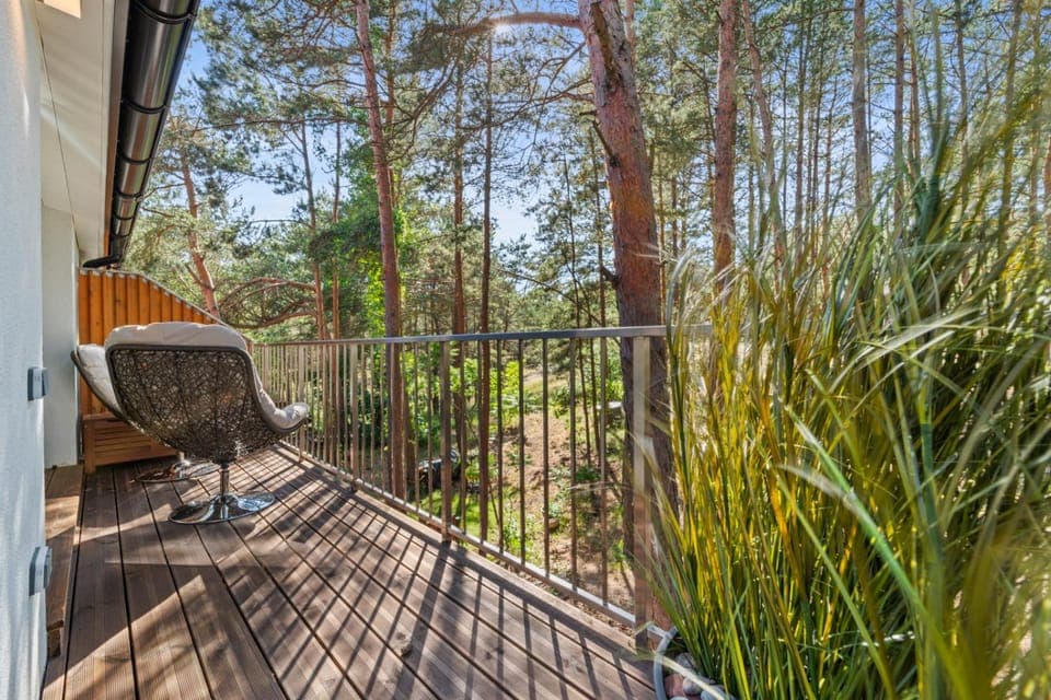 Spring, Day, View (from property/room), Balcony/Terrace