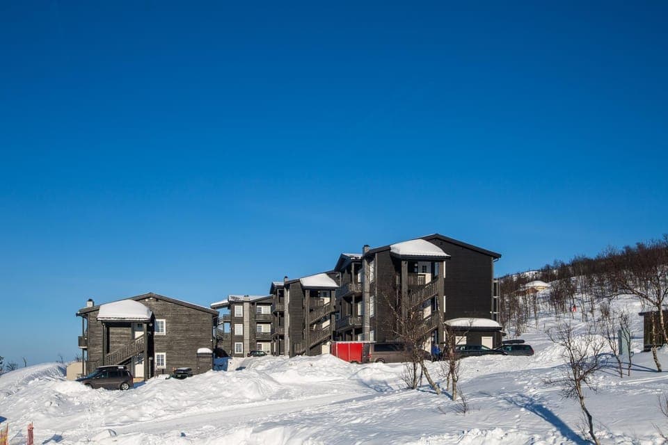 Property building, Winter