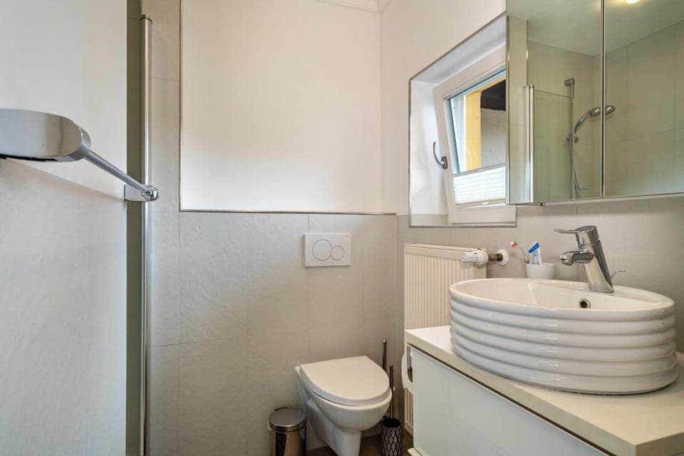 Bathroom, Living room