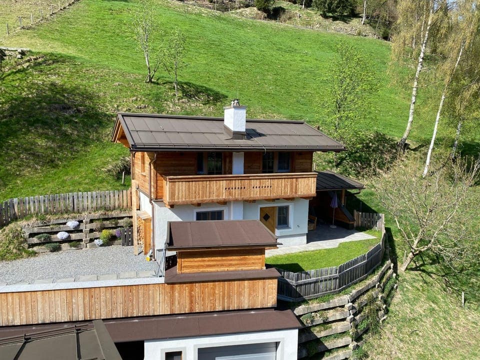 Property building, Spring, Day, Natural landscape, View (from property/room), Balcony/Terrace