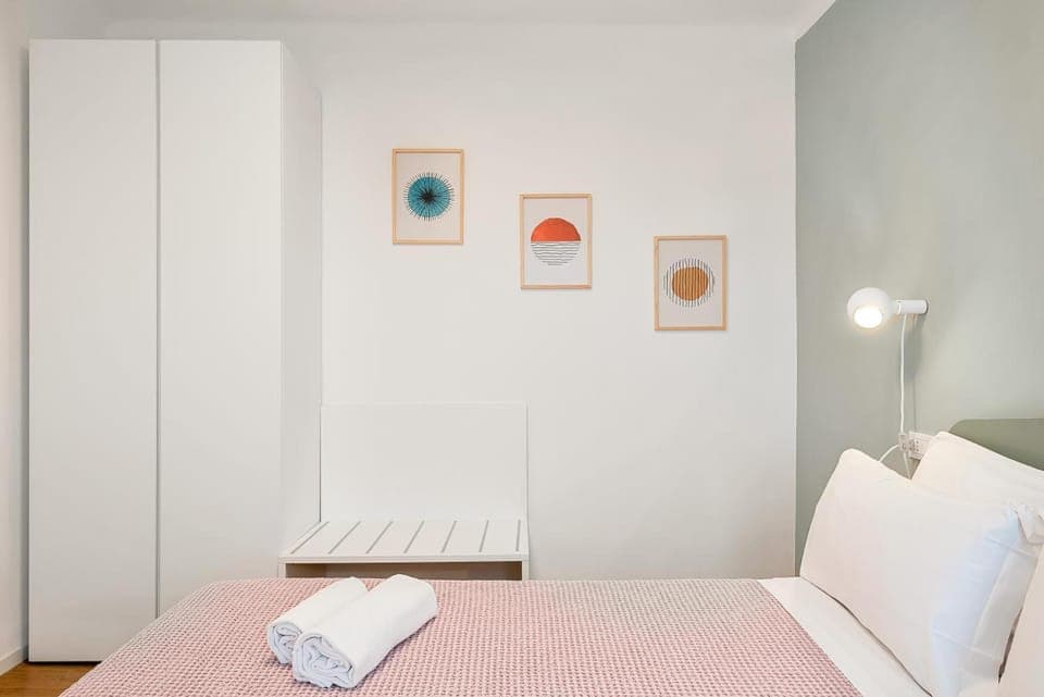 Living room, Bedroom