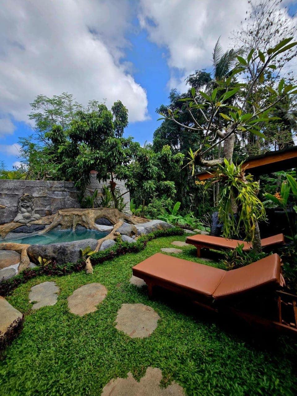Natural landscape, Pool view