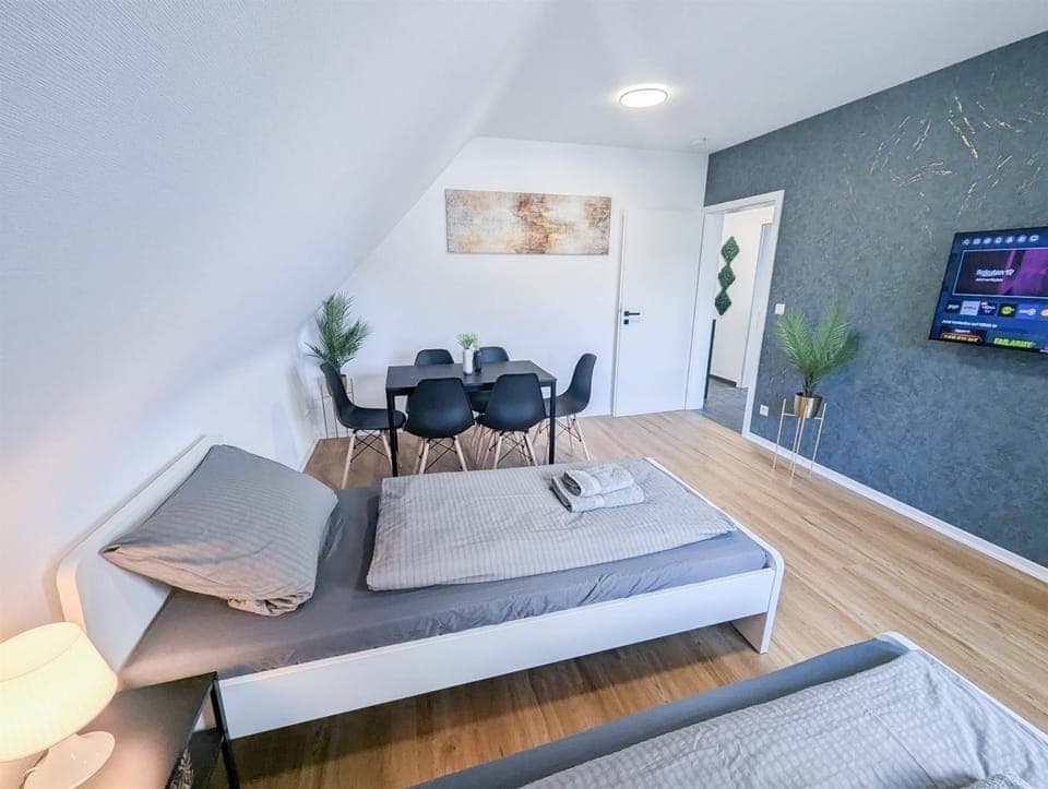 TV and multimedia, Living room, Bedroom