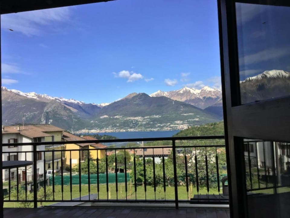 Balcony/Terrace, Lake view