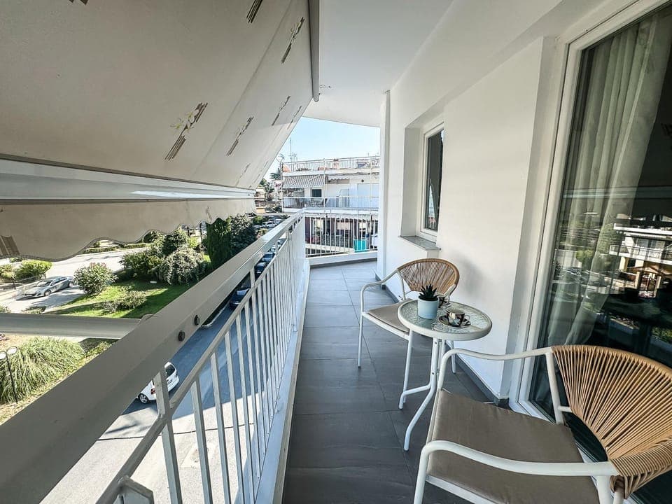 Patio, Day, View (from property/room), Balcony/Terrace, Seating area