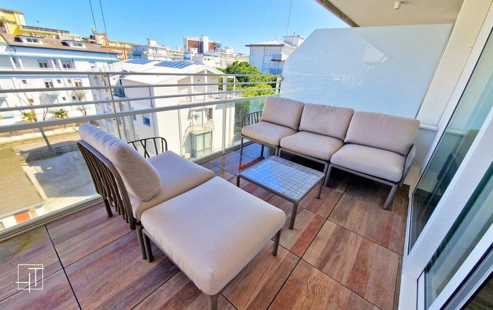 Bird's eye view, Balcony/Terrace, Inner courtyard view
