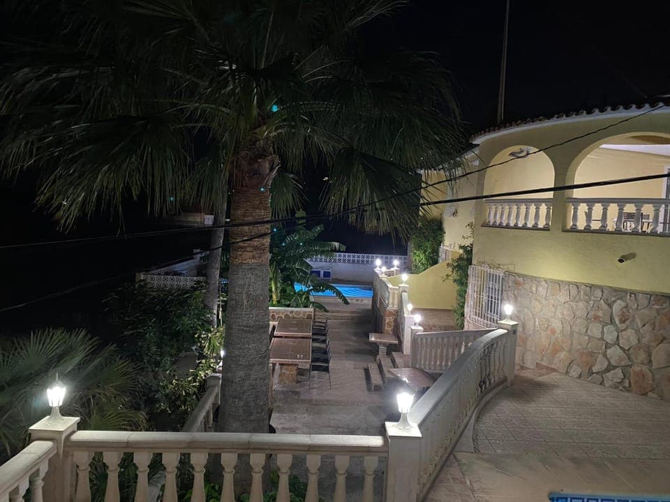 Property building, BBQ facilities, Garden, Balcony/Terrace, Swimming pool