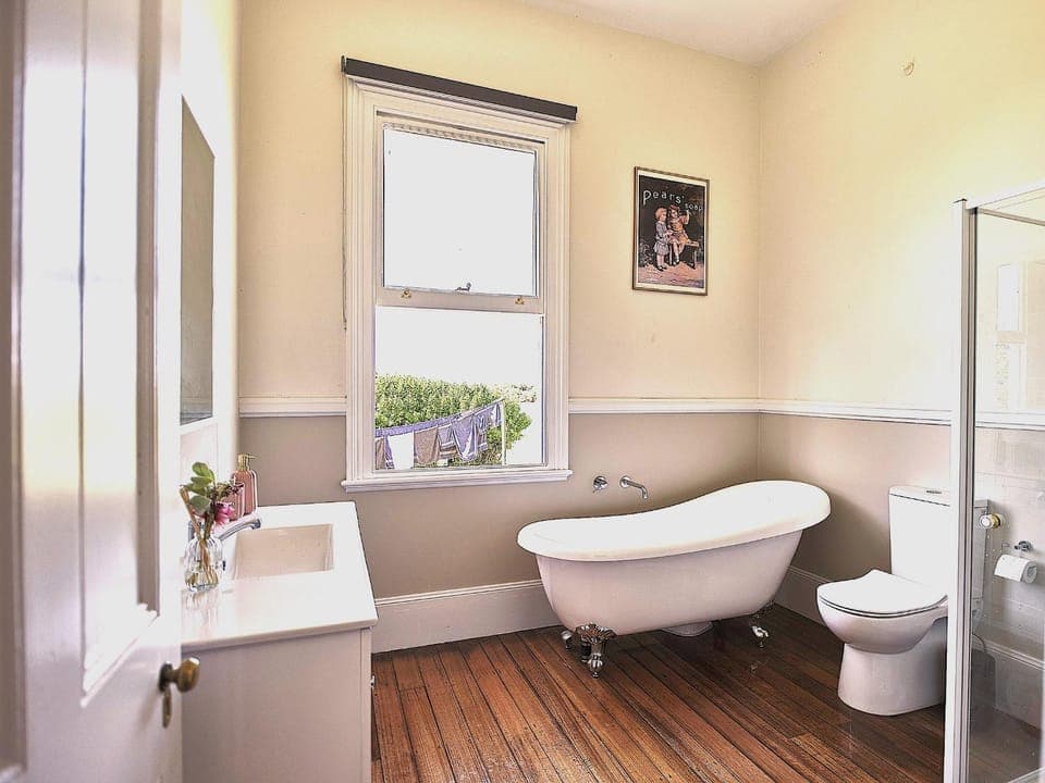 Toilet, Bathroom, Bath