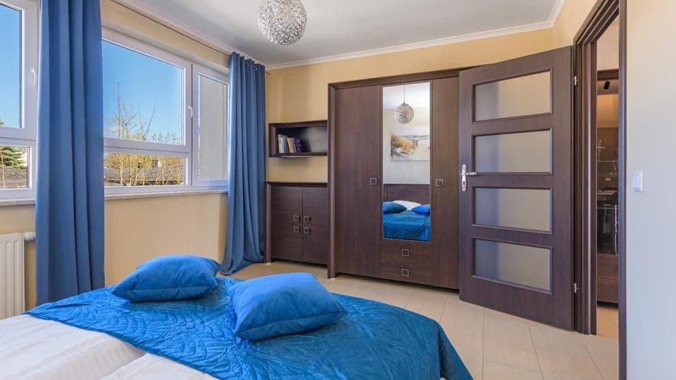 Bed, Bedroom, wardrobe