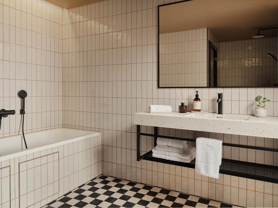 Toilet, Bathroom, Bath, towels