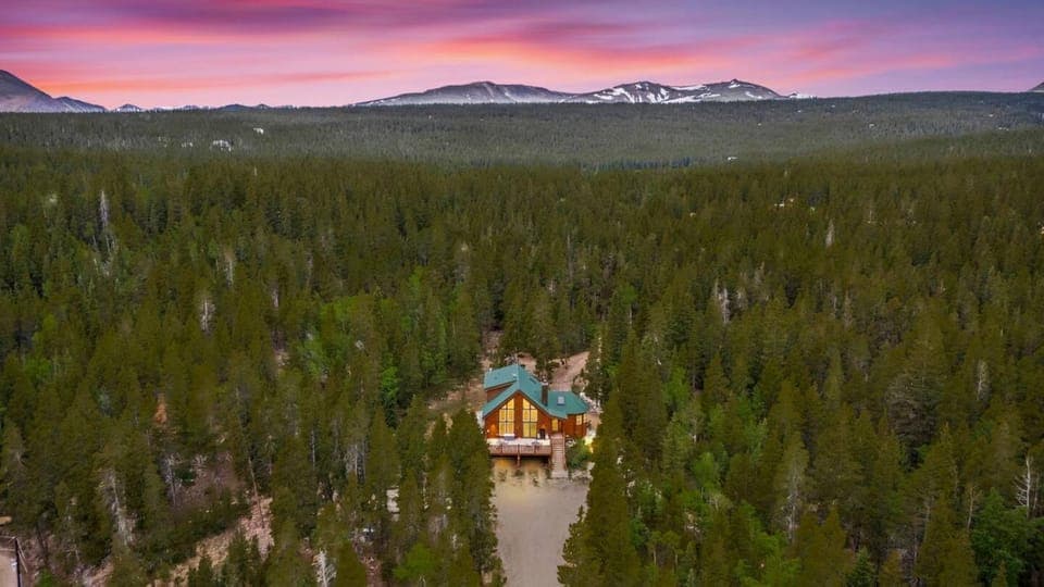 Serene mountain cabin w fireplace Cabin in Park County