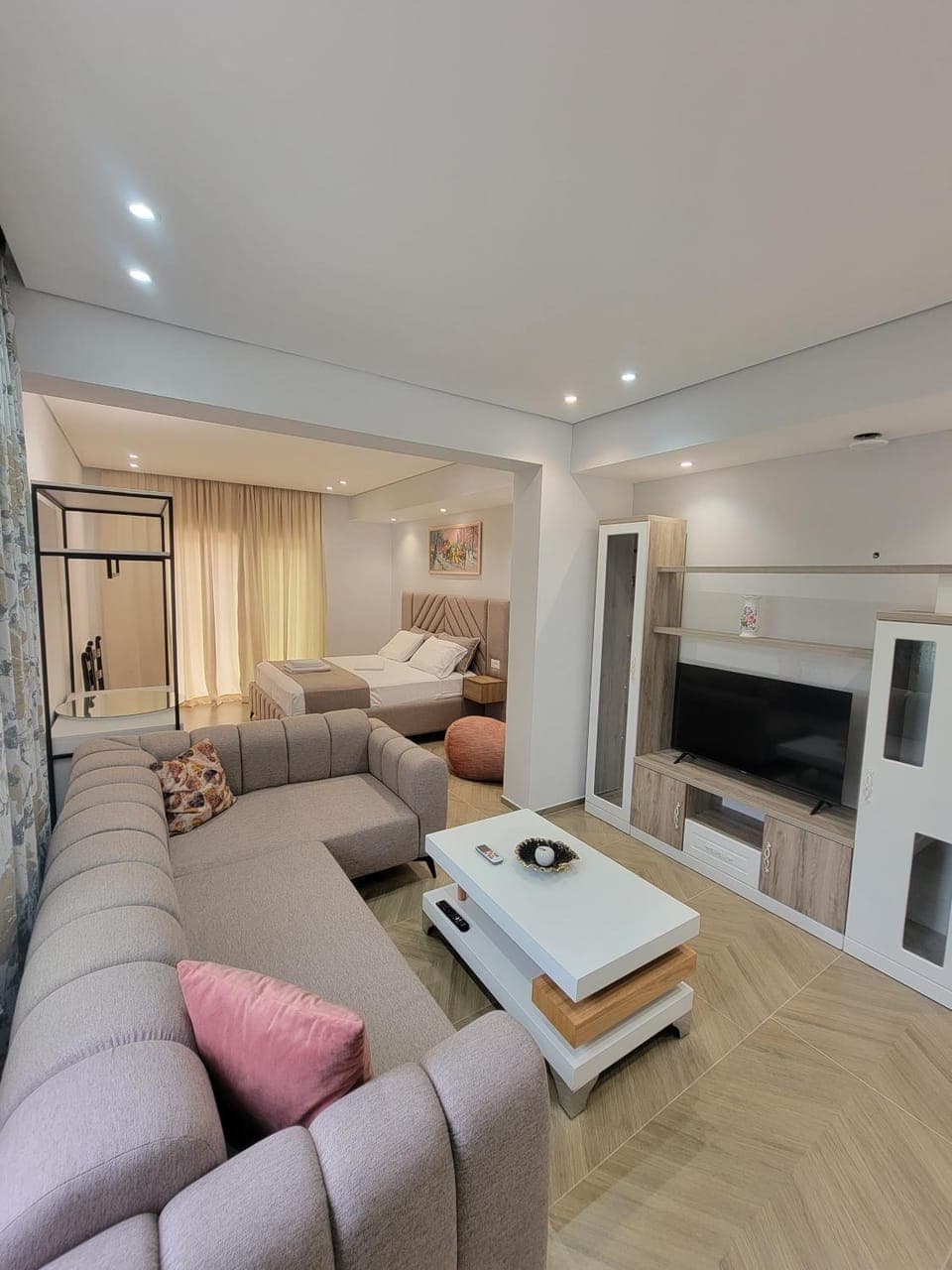 Photo of the whole room