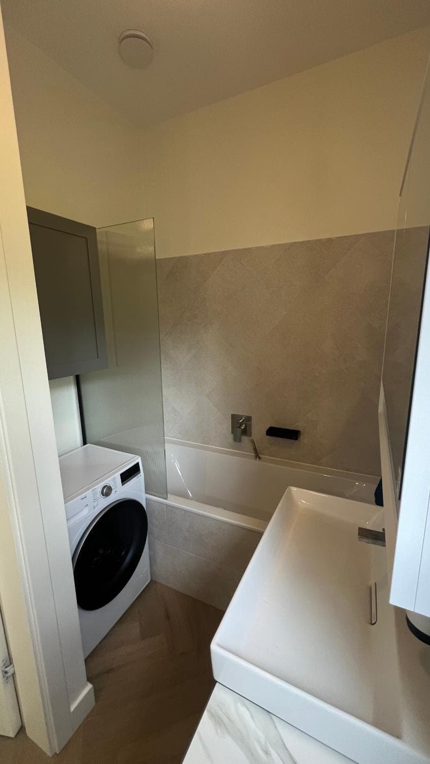 Bath, washing machine, dryer