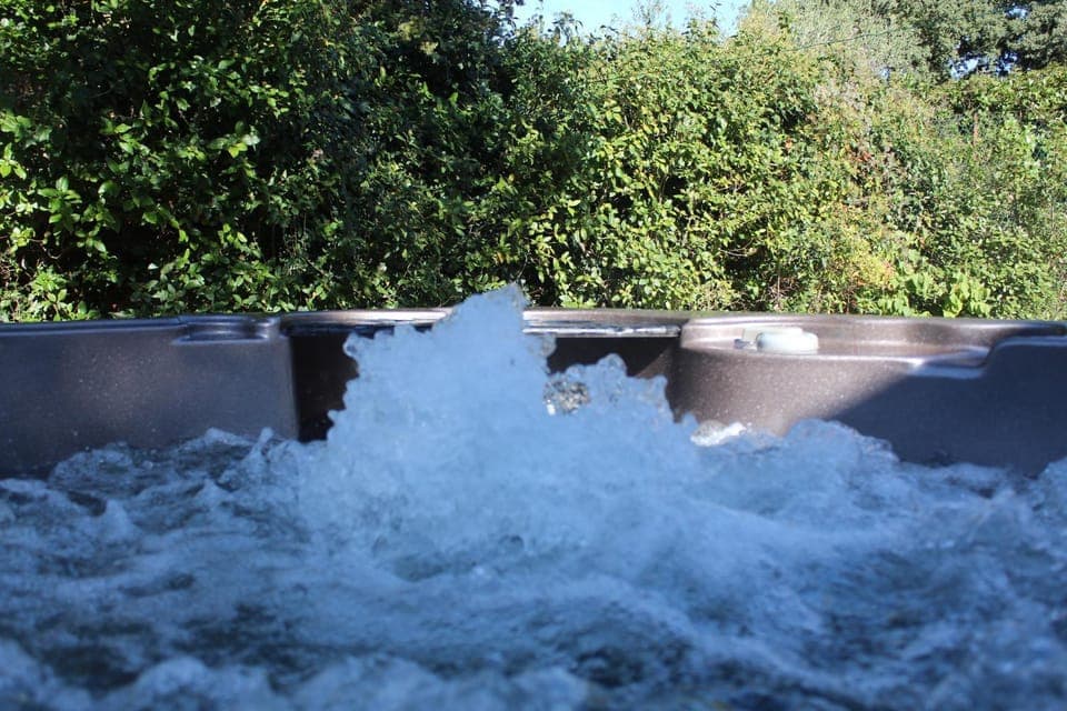 Hot Tub, Spa and wellness centre/facilities