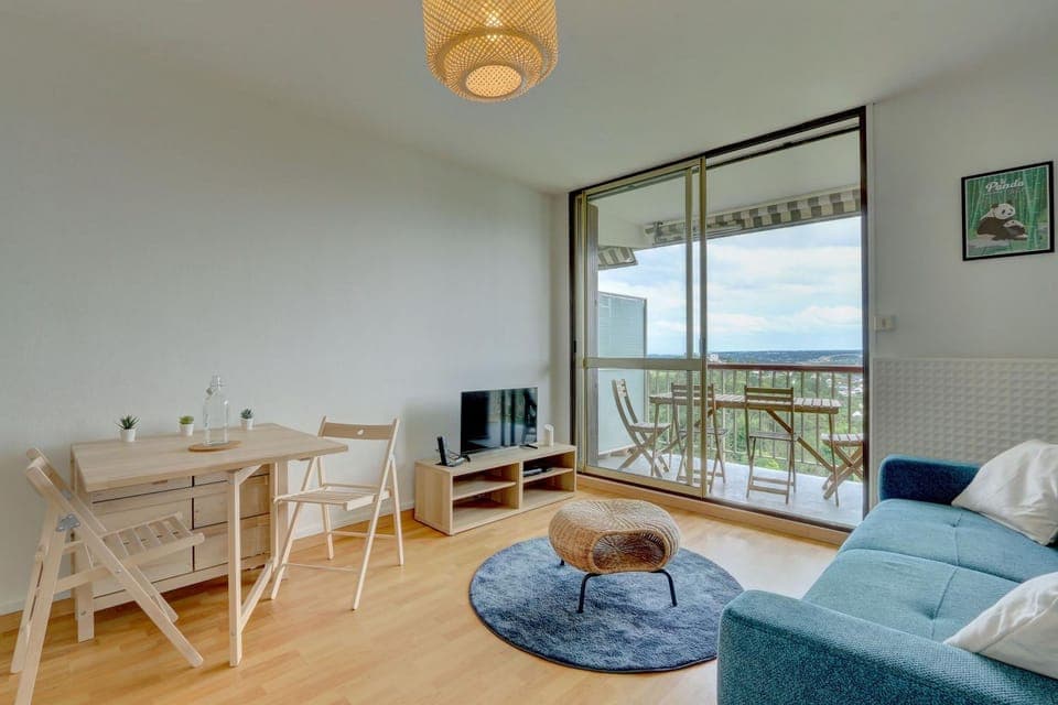 Balcony/Terrace, Dining area