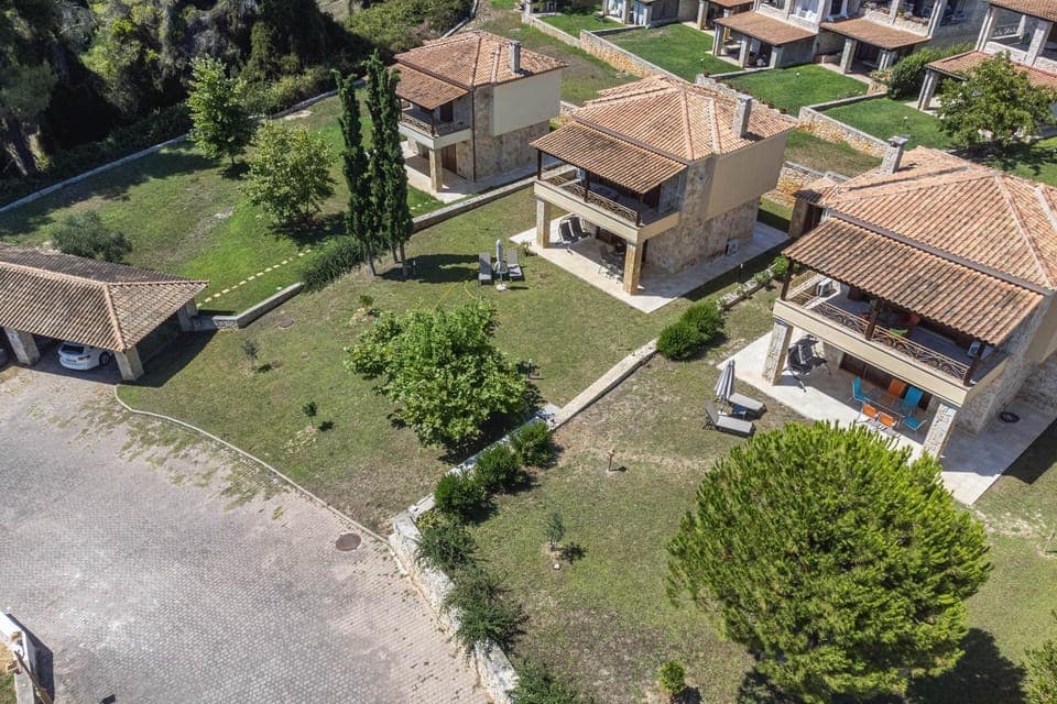 Property building, Bird's eye view