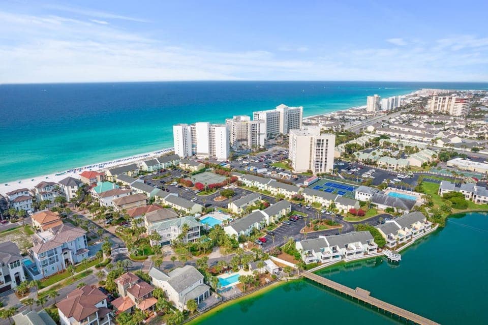Southbay by the Gulf 010 by Newman-Dailey Apartment in Destin
