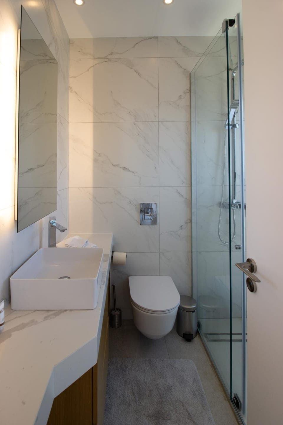 Shower, Toilet, Bathroom