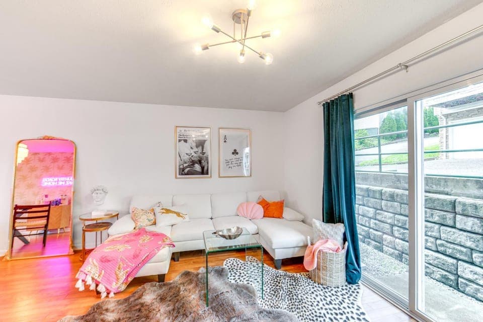 Chic Morgantown Vacation Rental - 2 Mi to WVU! House in Morgantown