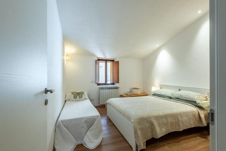 Property building, Living room, Bedroom