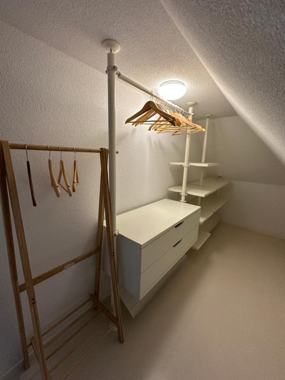 Photo of the whole room, wardrobe